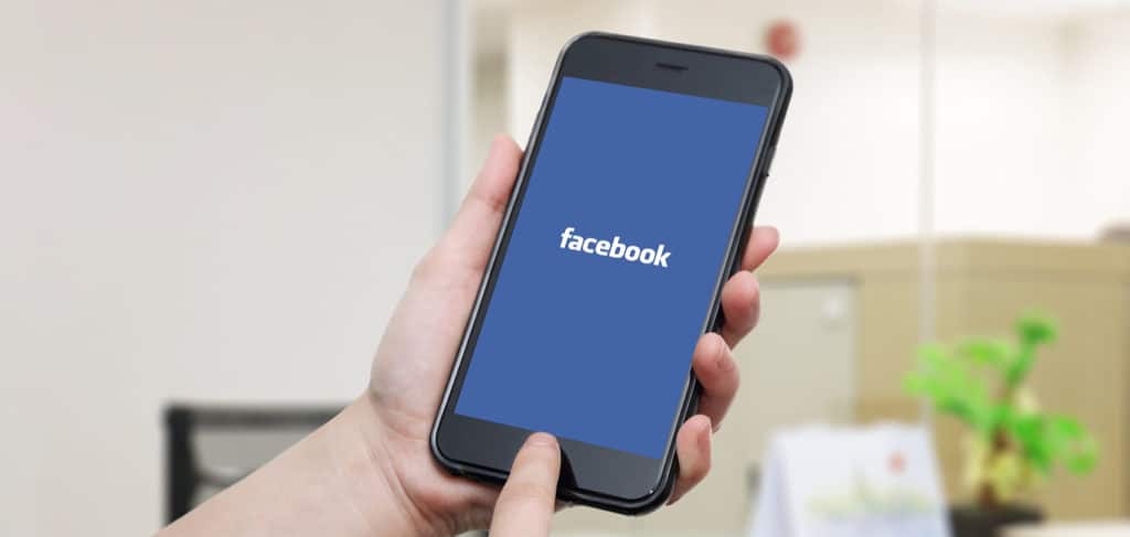 facebook wants to push mobile