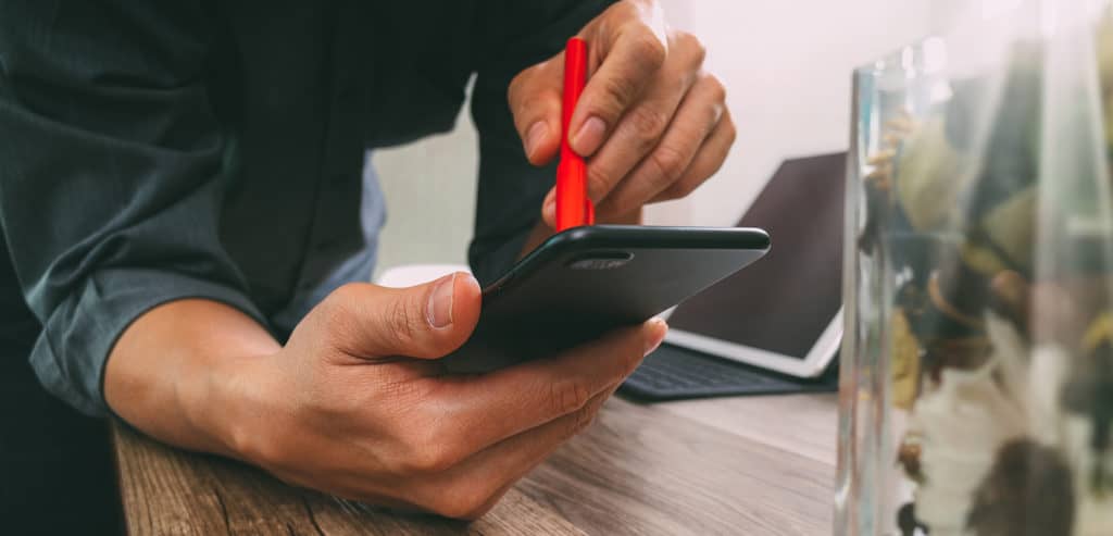 More than half of smartphone owners use banking apps