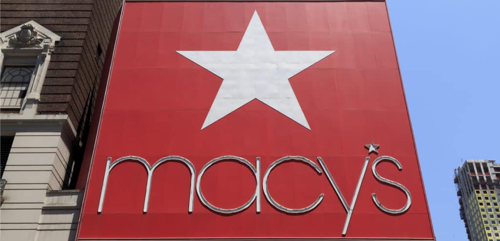 Macy's online sales growth fails to overcome accelerating declines at stores