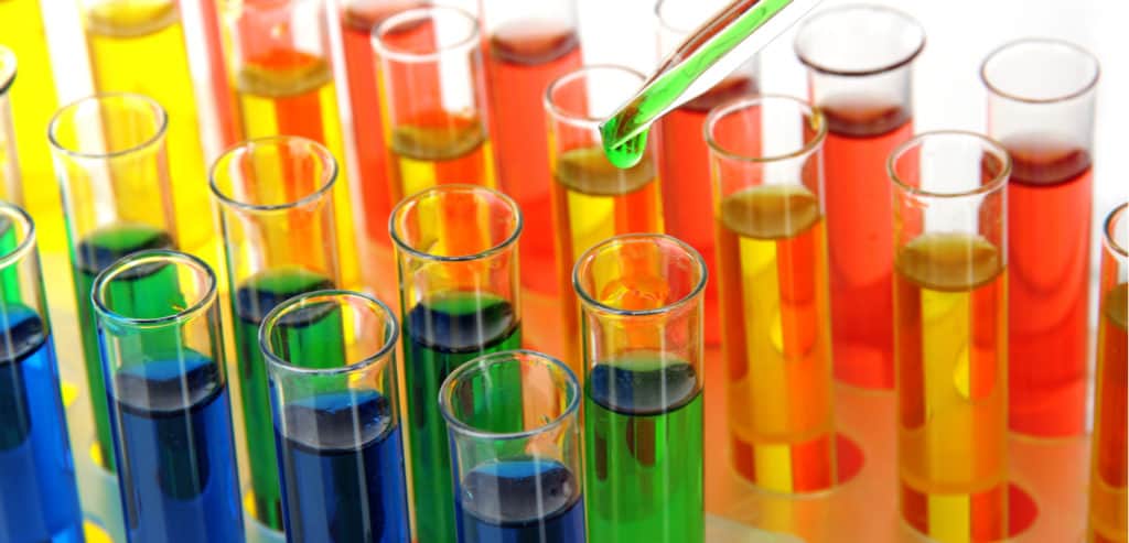 A B2B chemical marketplace mixes it up with a chemical database