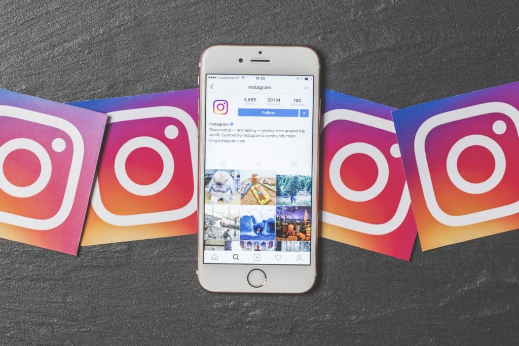 Instagram will make it clearer when influencer posts are paid ads