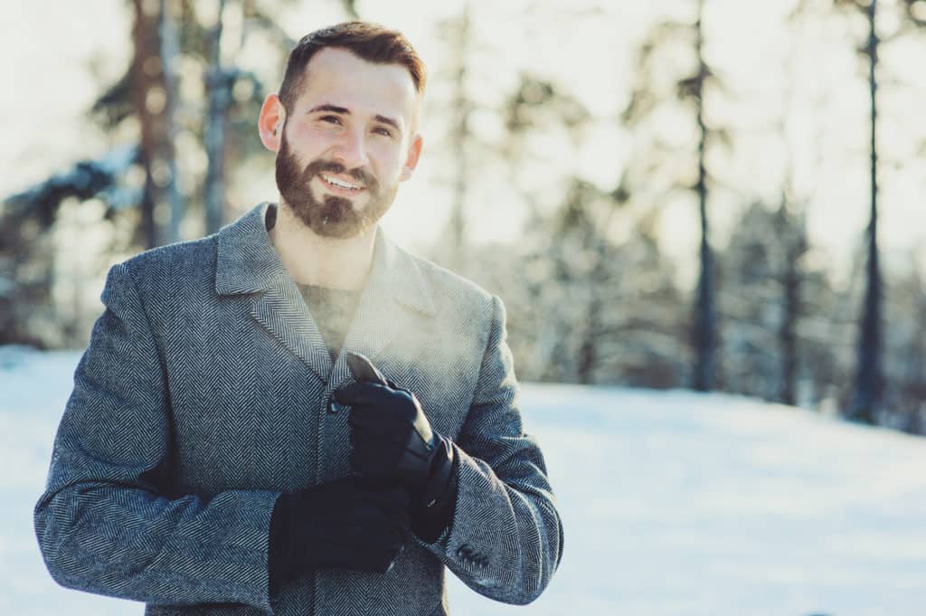 Leather Gloves Online will try its hand at social media to boost holiday sales