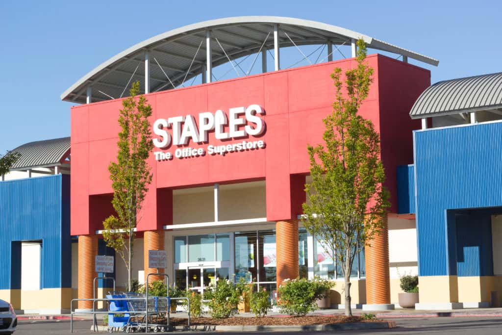 Staples agrees to be acquired for 6.9 billion by Sycamore Partners