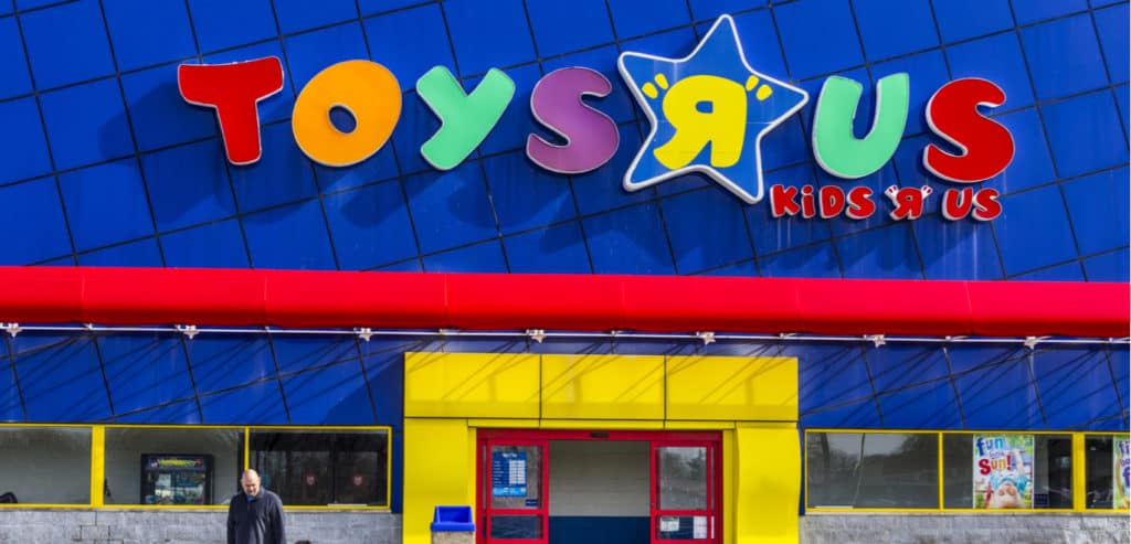 Toys R Us looks to restructure and perhaps refinance its debt