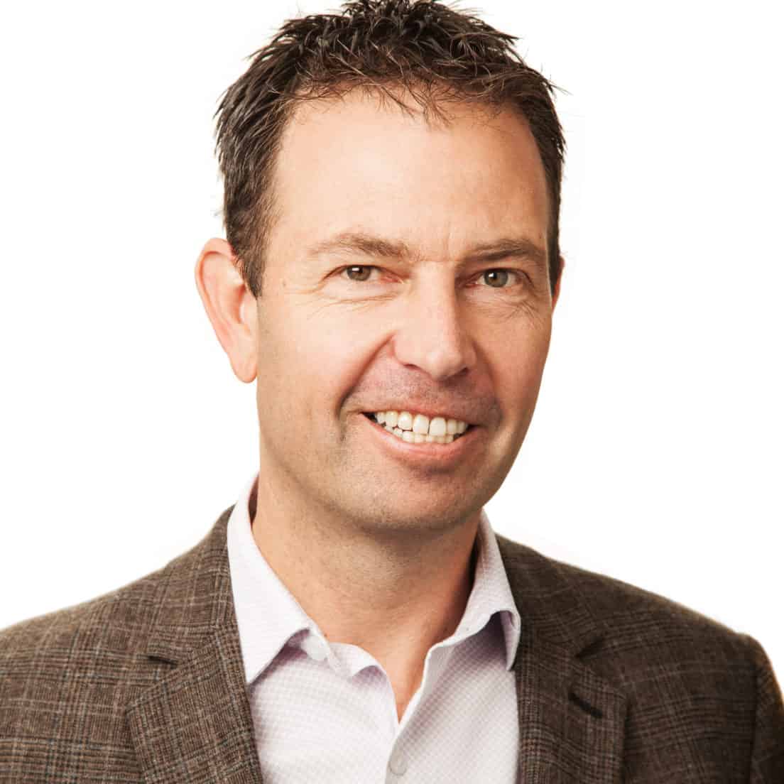 Why BuildDirect's co‑founder Jeff Booth resigned as CEO