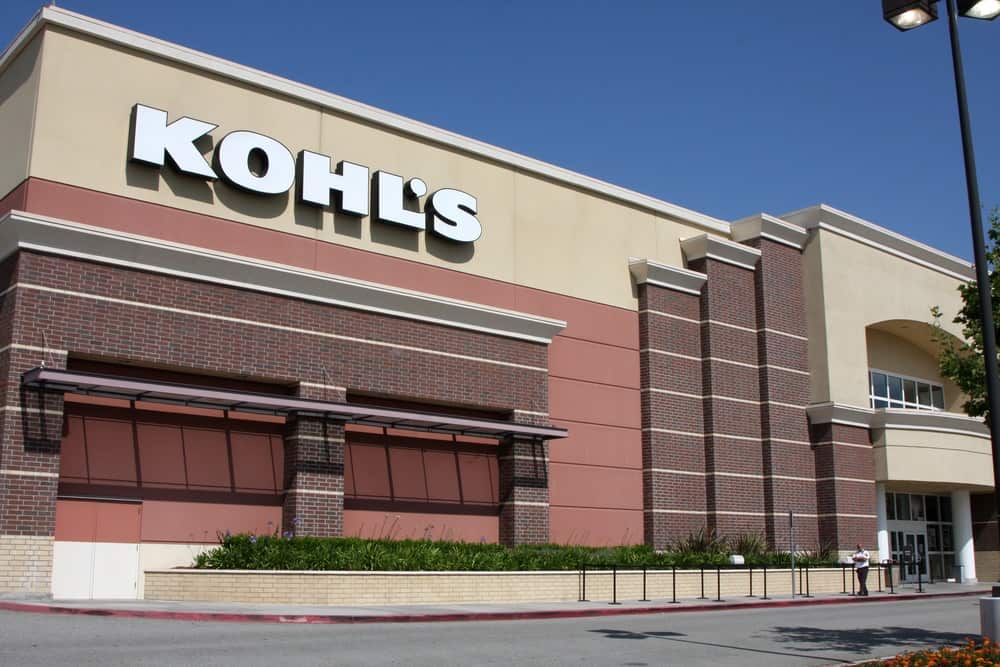 Kohl's online sales grow 15%, while total revenue breaks even in Q3