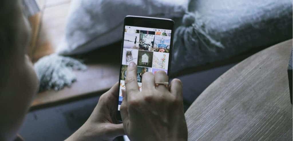 As young consumers shift away from Facebook, Instagram tests new ads