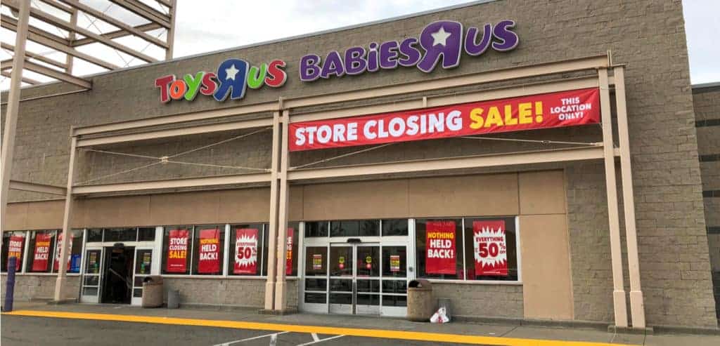 Toys R Us halts online sales as retailer's end nears
