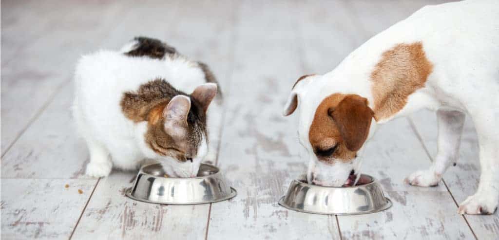 Smucker sees opportunity in e-commerce and pet food