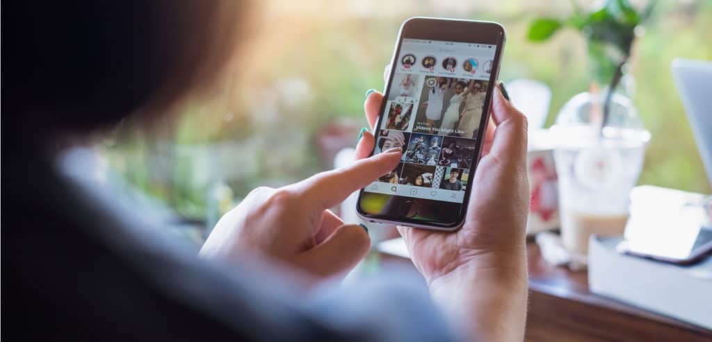 Instagram adds TV feature after reaching 1 billion users