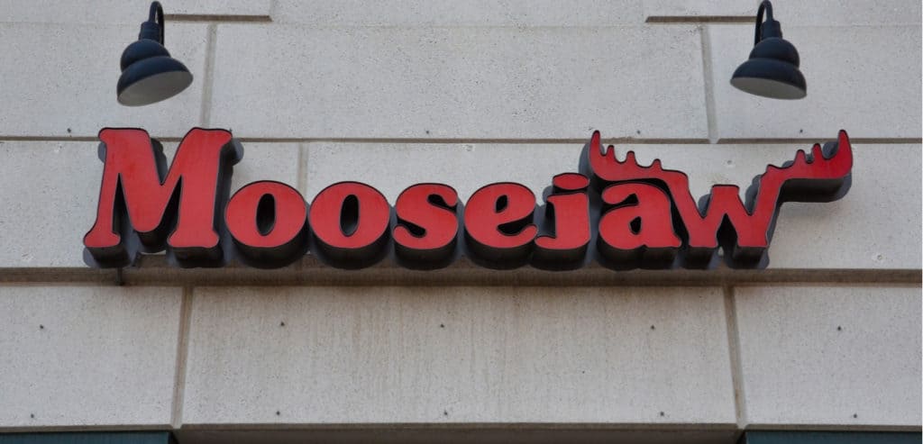 Walmart opens a Moosejaw store on its site