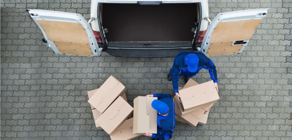 Amazon orders 20,000 vans to bolster delivery program