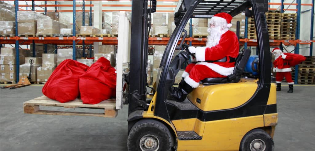 Holiday hires by the numbers: Target hiring the most, but Amazon pays big
