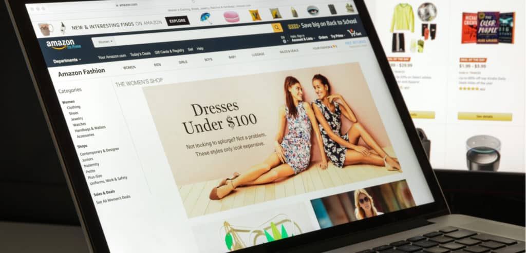 Amazon opens its first fashion pop-up shop