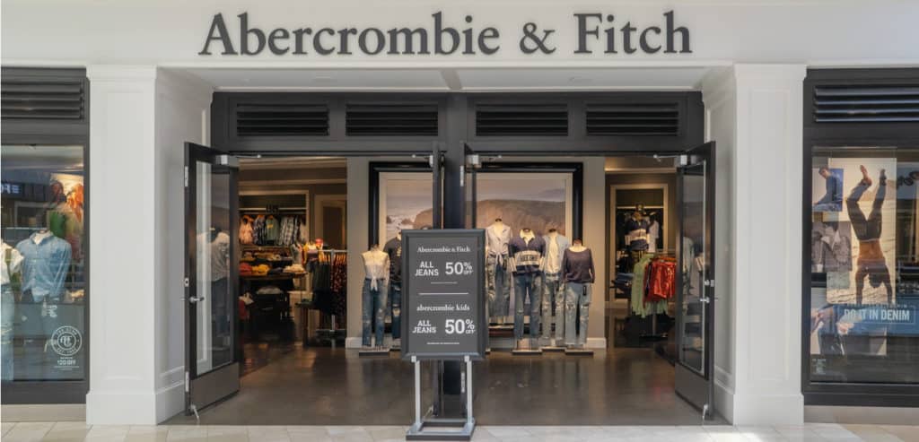 Roundup: Abercrombie & Fitch expects to sell $1 billion online this year