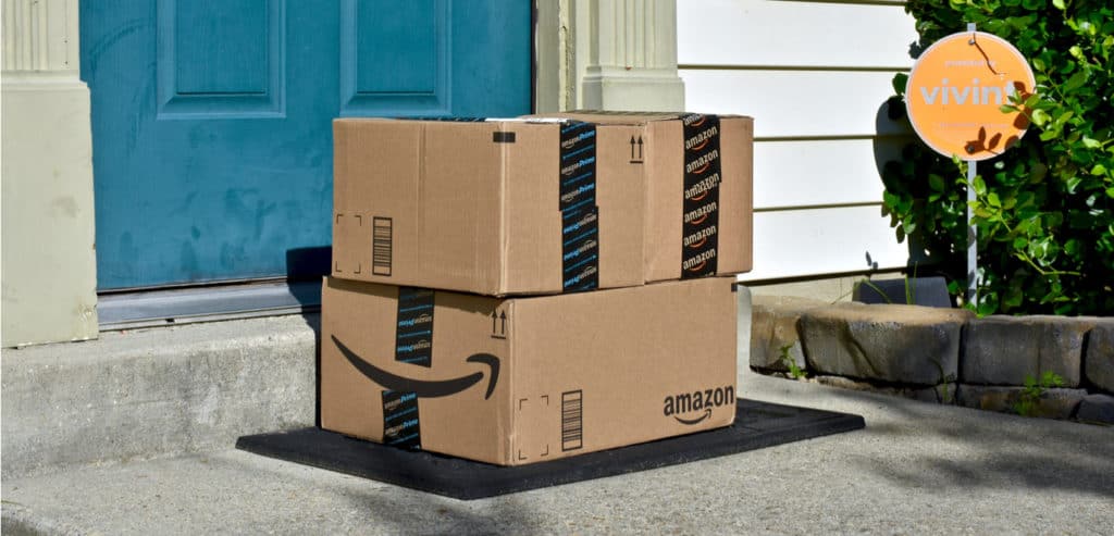 Amazon copies FedEx's delivery model
