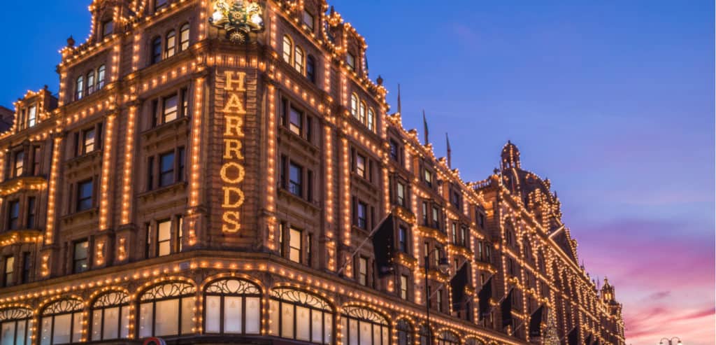 British department store Harrods will relaunch its ecommerce site with tech help from Farfetch