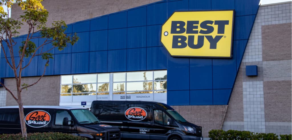 Web revenue increased 18.7% for Best Buy in the fourth quarter year over year, accounting for 25.4% of U.S. sales during the holiday period and all of the retailer’s growth. Customers picked up 42% of web orders in Best Buy stores, an increase of more than 5 percentage points over the holiday period a year earlier.