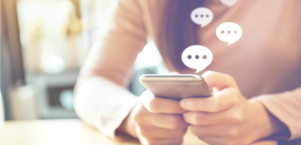The 2020 How to Boost Conversion Rates Report outlines five key tips and examples from retailers on how to increase mobile conversions, including live chat.