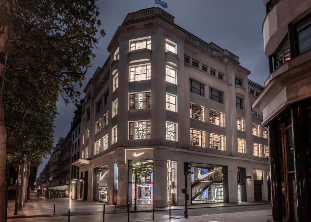 The athletic apparel and shoe manufacturer opens a four-story store in Paris with COVID-19 precautions in mind. It also launched its new Bra Fit technology for Nike sports bras.
