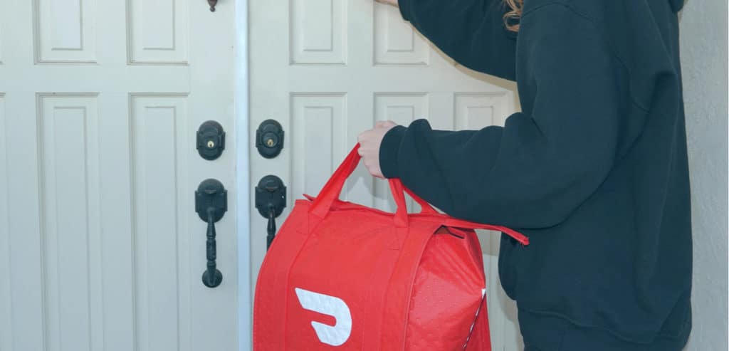 DoorDash adds grocery delivery to its app marketplace