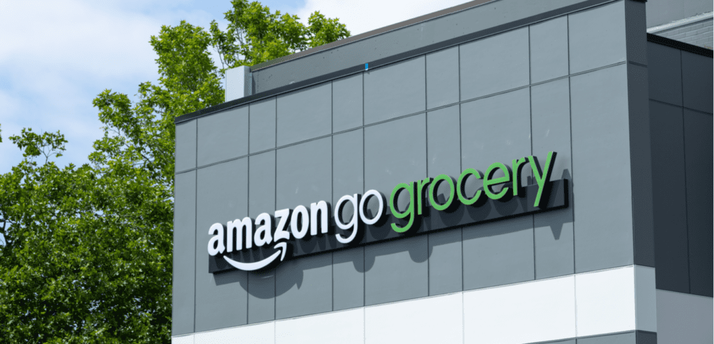 Amazon quietly builds a grocery chain during pandemic
