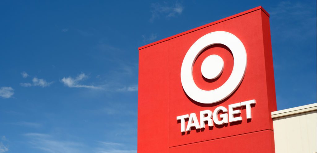 Target plans less holiday hiring this year
