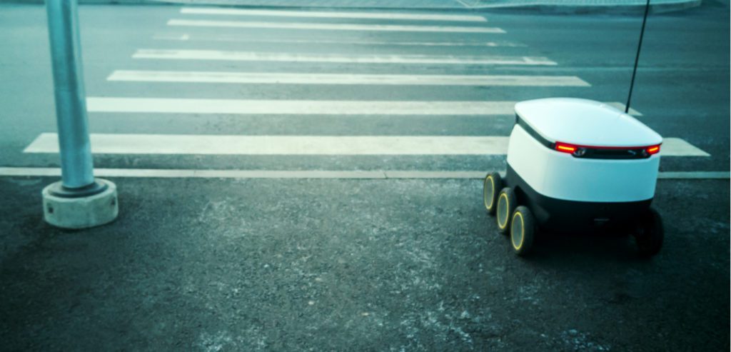 Yandex puts delivery robots on Moscow streets
