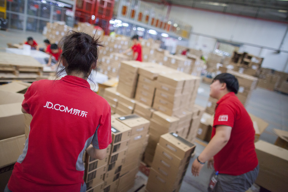 JD.com workers