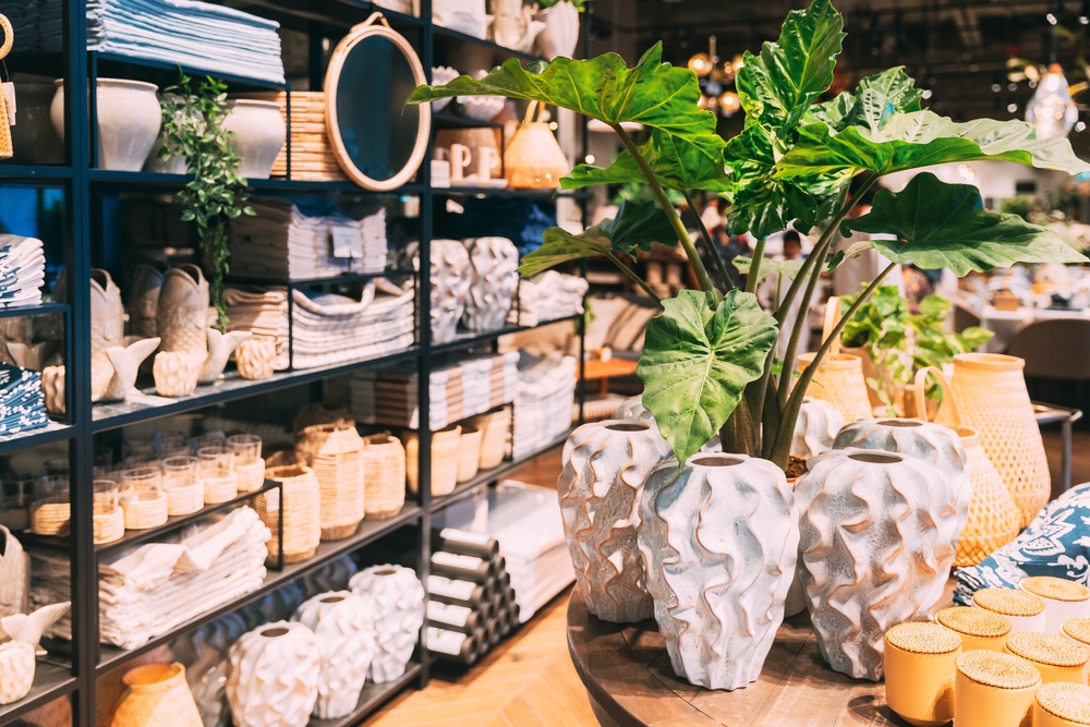 The home goods category was one of the slower growing categories among the Top 1000 retailers. On-site features, add-on services, robust tools and omnichannel choices can pave the way to greater growth.
