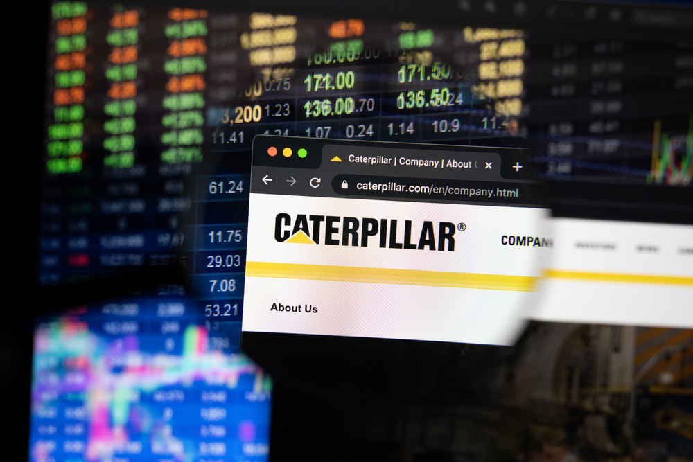 Caterpillar set a goal last year of increasing online parts sales through its dealers by 50% within three years. Through meticulous customer research, investments in personalization and a new mobile the equipment manufacturer says it’s making progress.