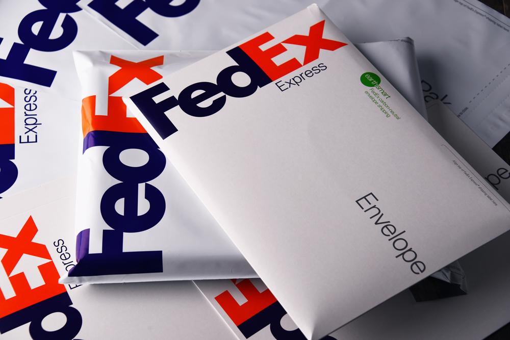 FedEx revenue declined 3% in Q2 to $22.2 billion. 478 retailers in the Top 1000 use FedEx for at least some of their fulfillment.