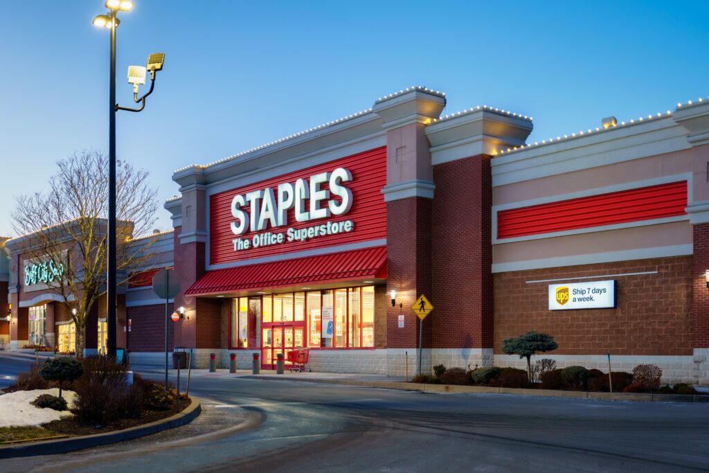 Staples robots at fulfillment centers