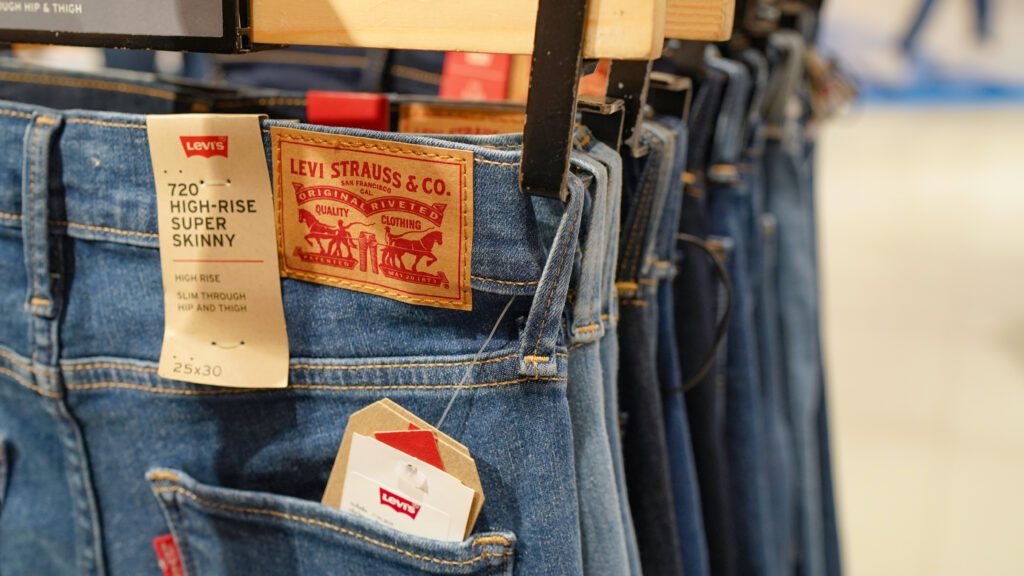 Levi's online sales