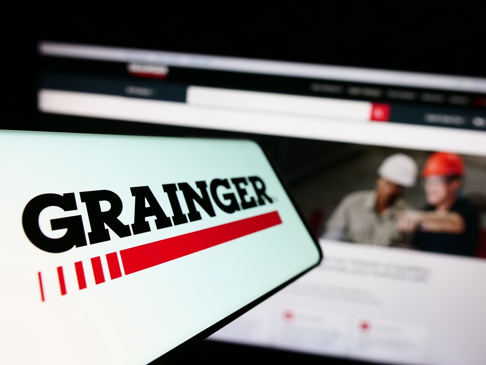 Grainger sees more online sales opportunities after Q2 growth