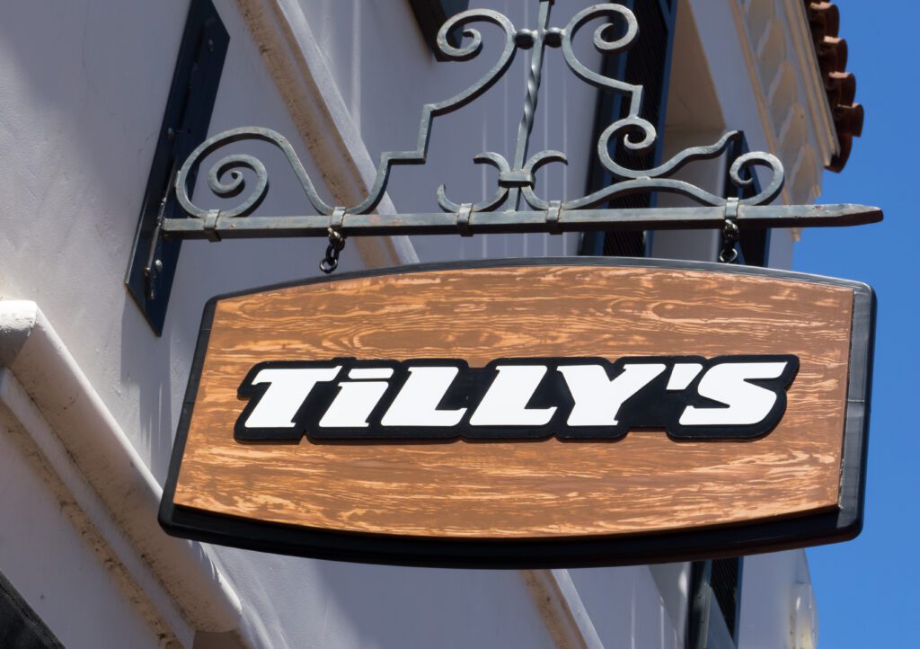 Tilly's CEO