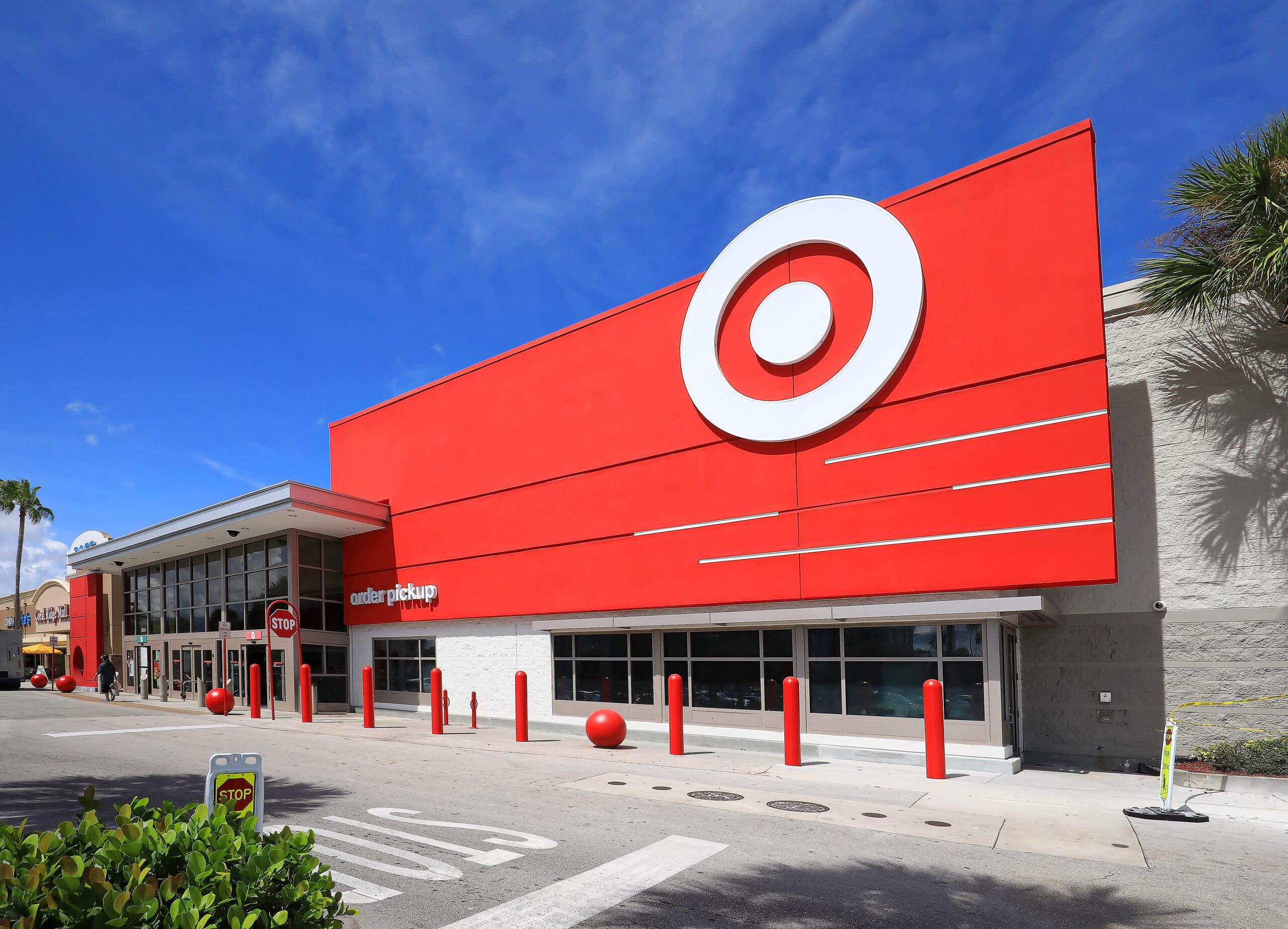 Target online sales grow in Q3 as revenue remains flat