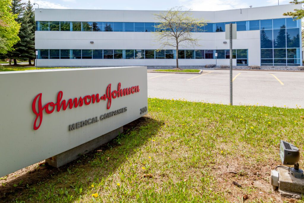 Ecommerce earnings for Johnson & Johnson | Image credit: JHVEPhoto - stock.adobe.com