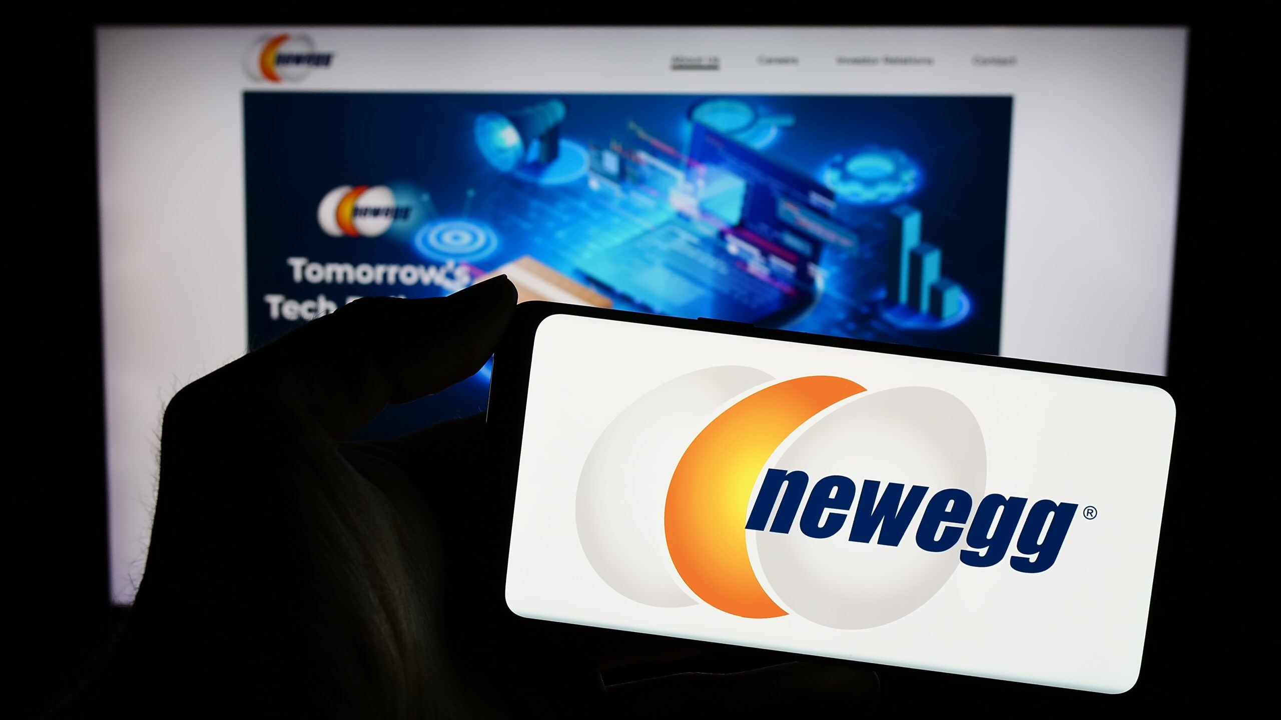 Newegg to arrive in agentic commerce experiences using PayPal
