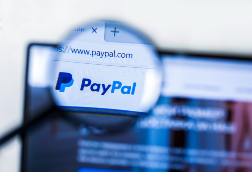 PayPal Pay in 4 | Image credit: Александр Довянский - Adobe Stock