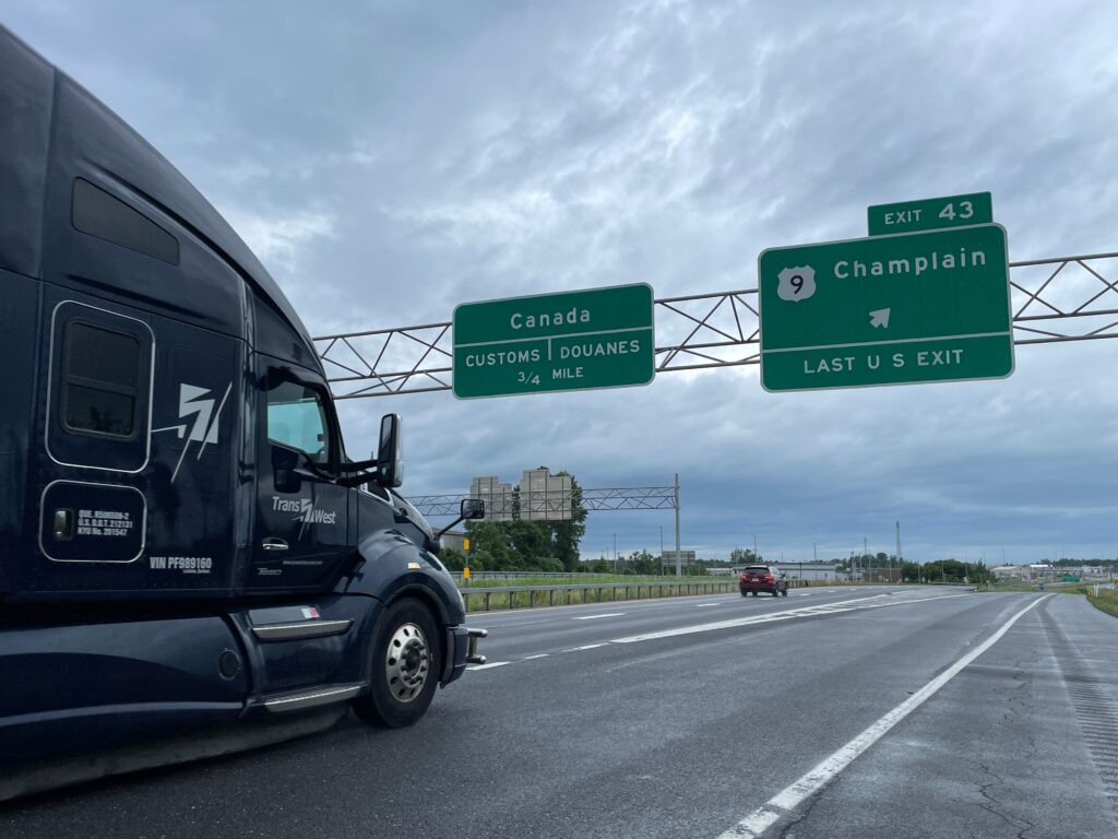 UniUni said it significantly expanded its North American footprint in 2025 as ecommerce merchants seek delivery alternatives. | Image credit: kirkikis - Adobe Stock