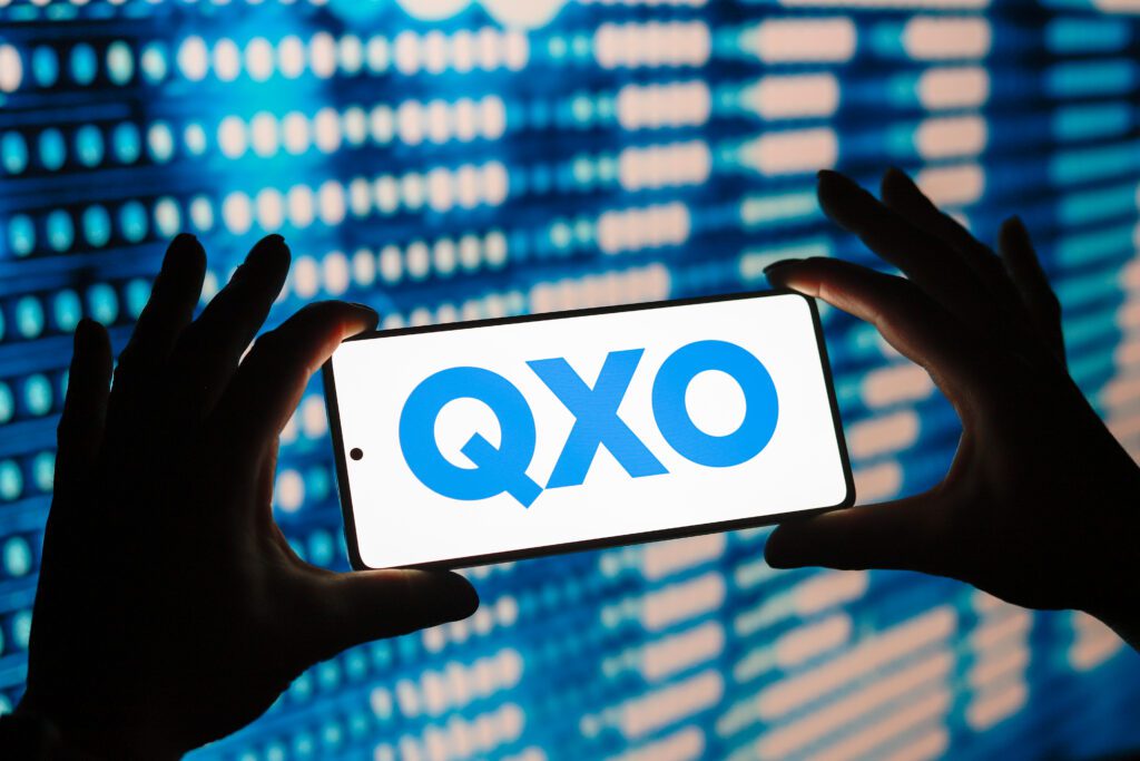 The expanded QXO financing gives it additional capacity to pursue deals that add both physical footprint and digital capabilities. | Image credit: Rafael Henrique - Adobe Stock