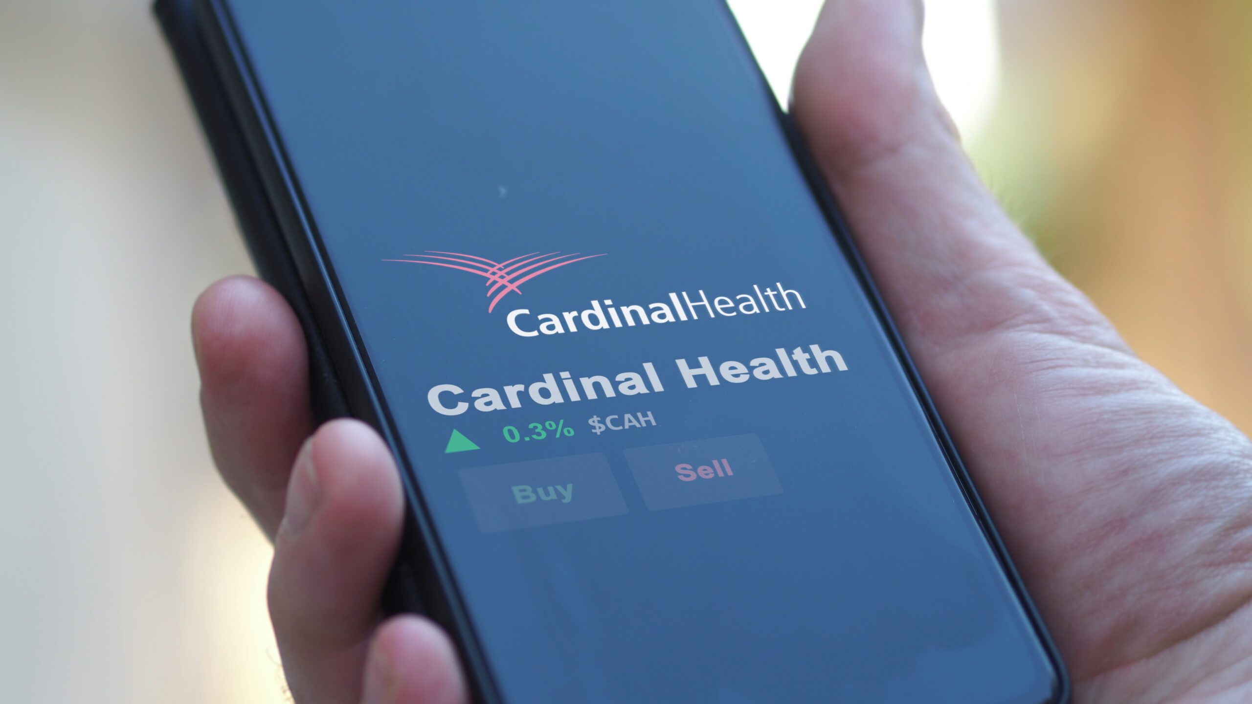 Cardinal Health expands ecommerce and leans on AI to boost efficiency