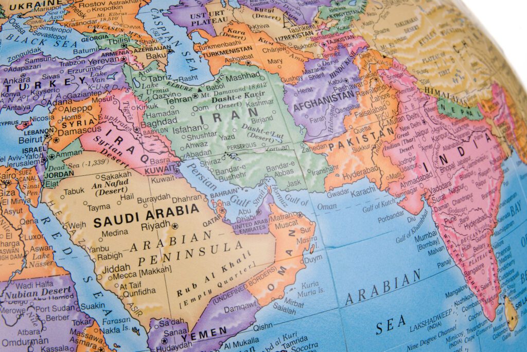 Escalating war in the Middle East is reshaping the logistics landscape that underpins global trade and B2B ecommerce fulfillment in the U.S. | Image credit: TRITOOTH - Adobe Stock