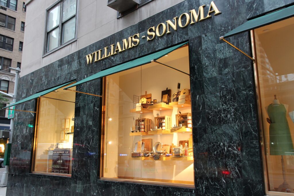 Ecommerce earnings, Williams-Sonoma | Image credit: Tupungato - Adobe Stock