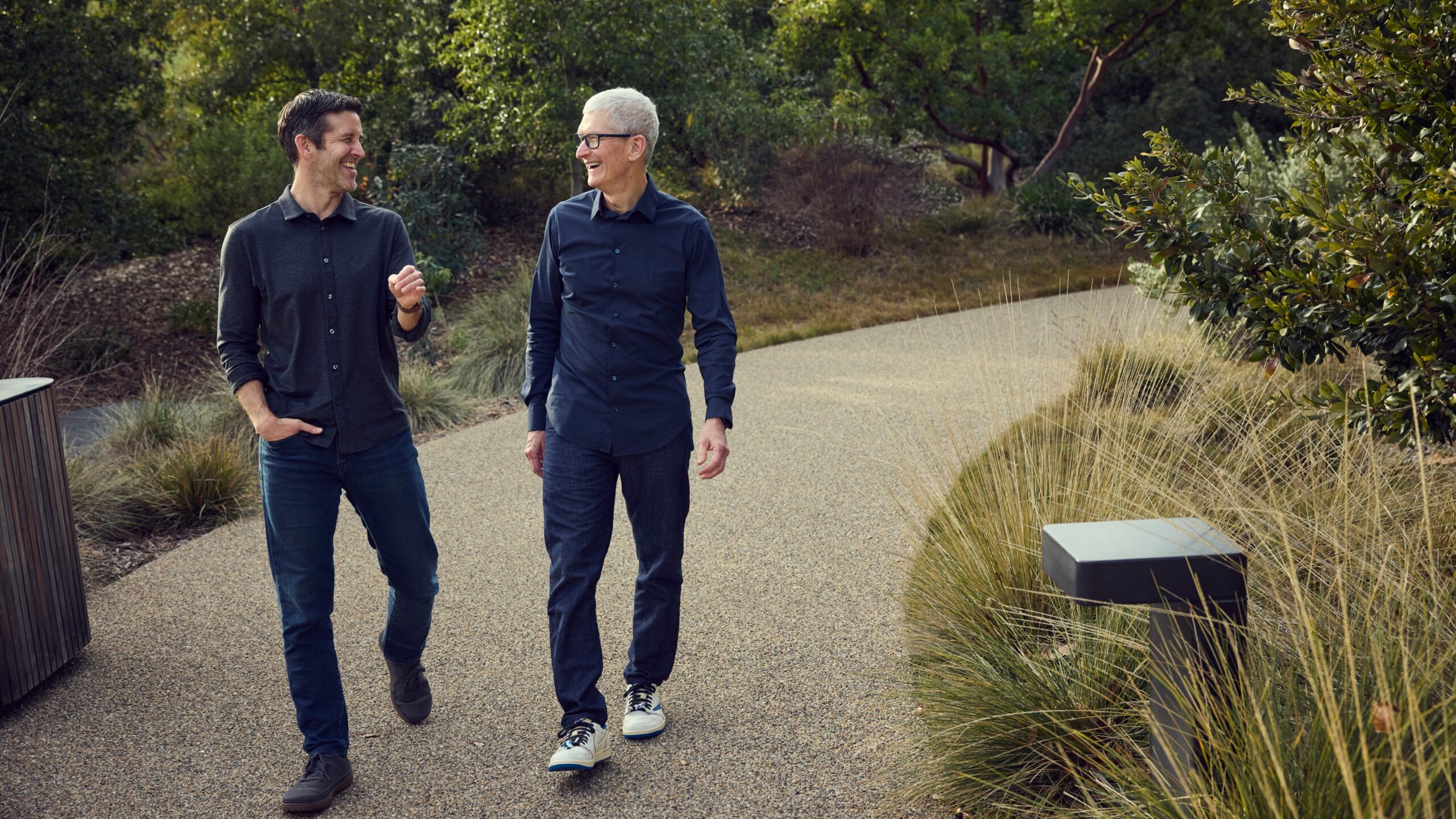 New Apple CEO to replace Tim Cook in September