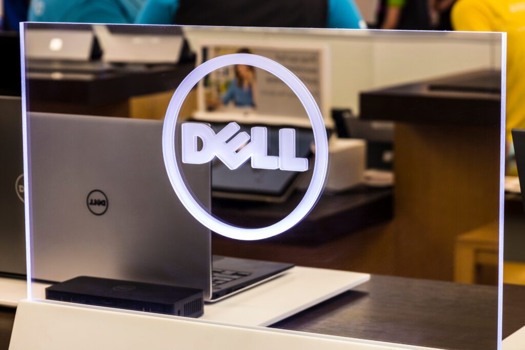 Fastest-growing online retailers include consumer brand manufacturers | Image credit: jetcityimage - Adobe Stock