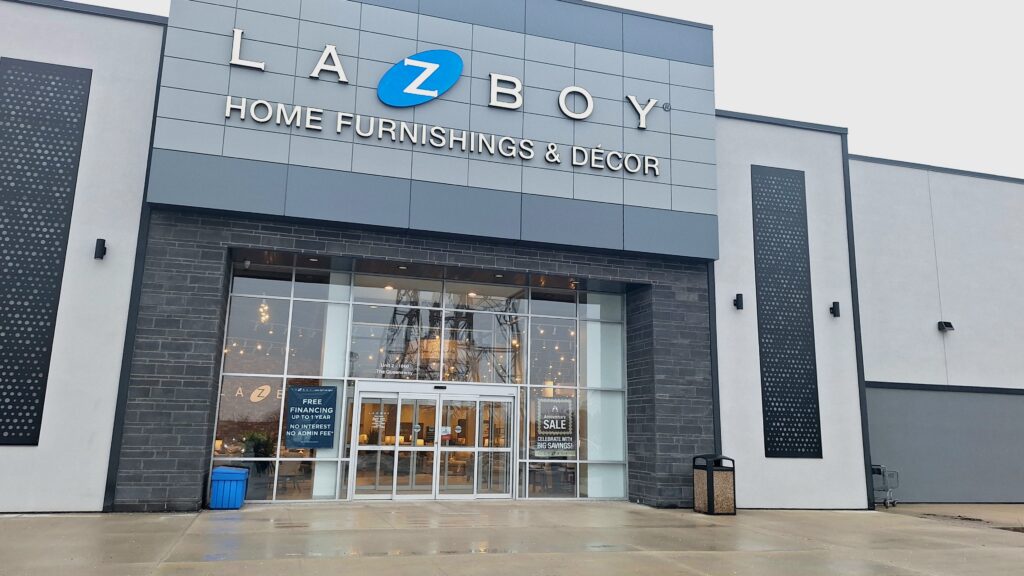 La-Z-Boy earnings results | Image credit: achpf - Adobe Stock