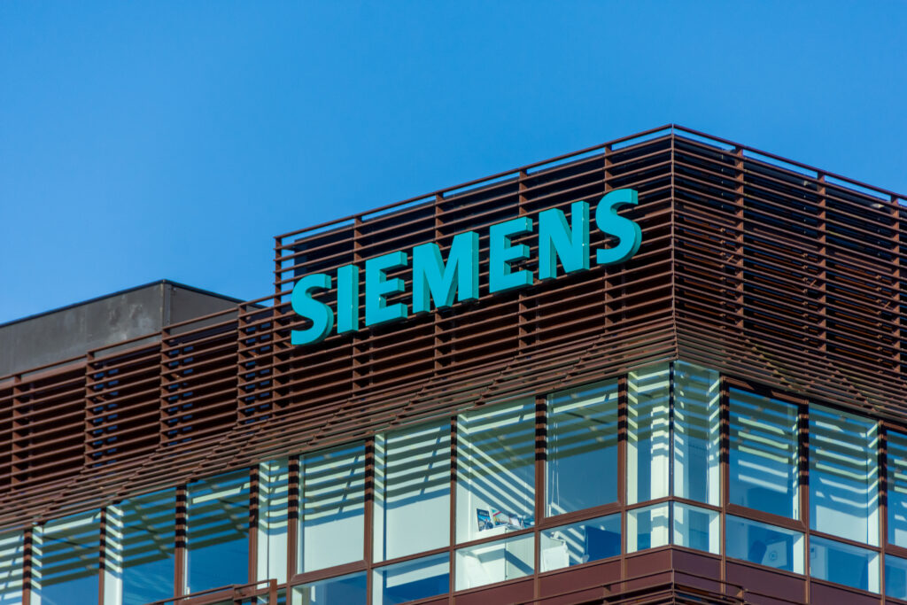 TD Synnex Siemens distribution partnership | Image credit: HJBC - Adobe Stock